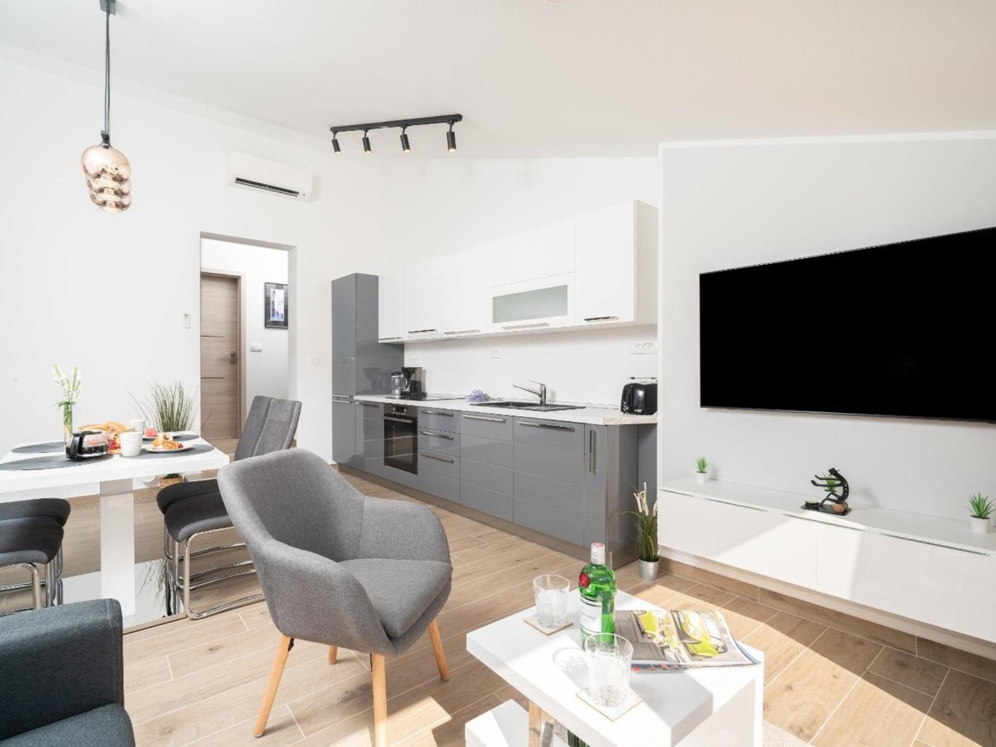 Apartment Gaia Лабин Екстериор снимка
